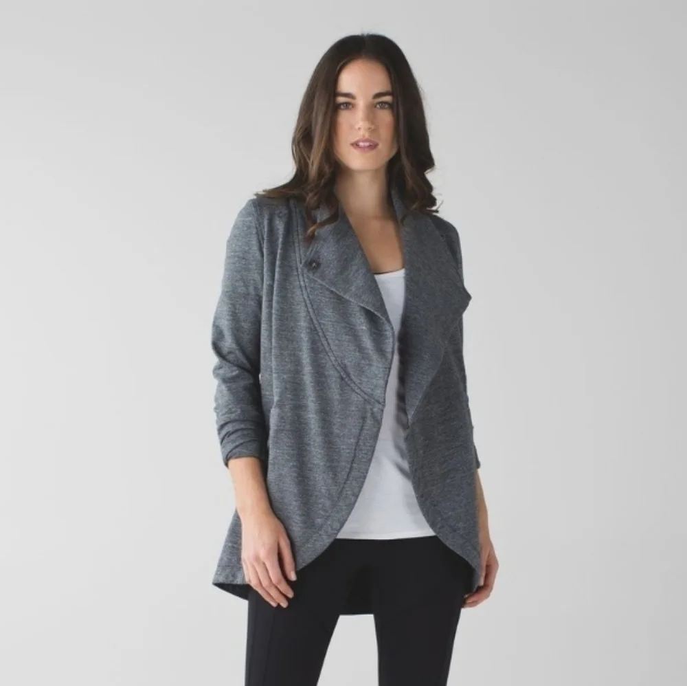 Lululemon That's A Wrap Cardigan Heathered Snow Slub Coal Sz 6